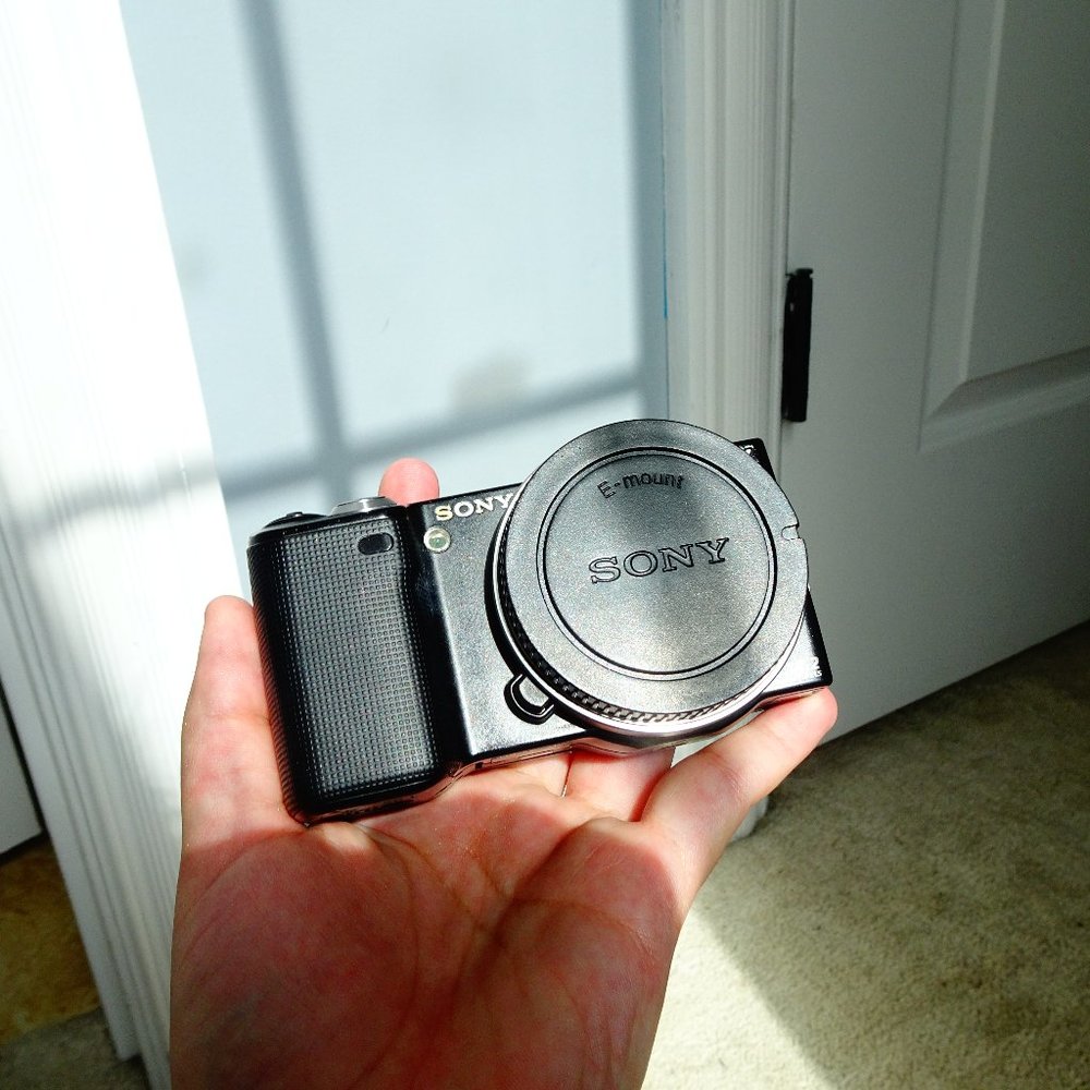 Sony e mount camera